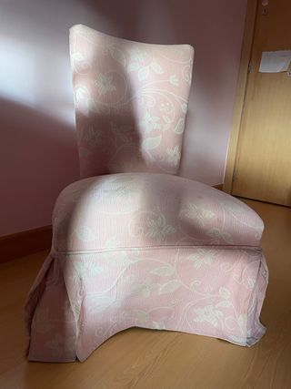 Sillón individual rosa con estampado floral!