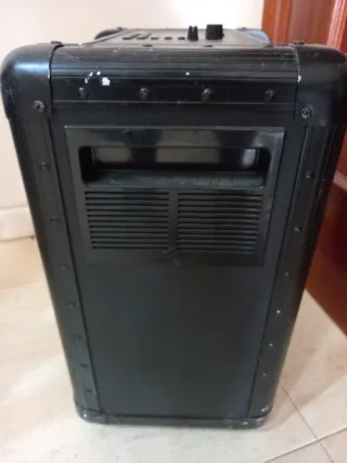 Equipo de sonido portatil y regalo micrófono