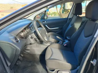 Peugeot 308 2011