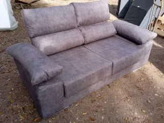 Sofá 2 plazas gris tela