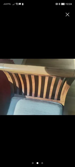 Banco de madera para pie de cama.