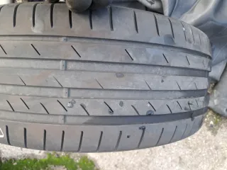 Neumático 225/50 ZR17 98