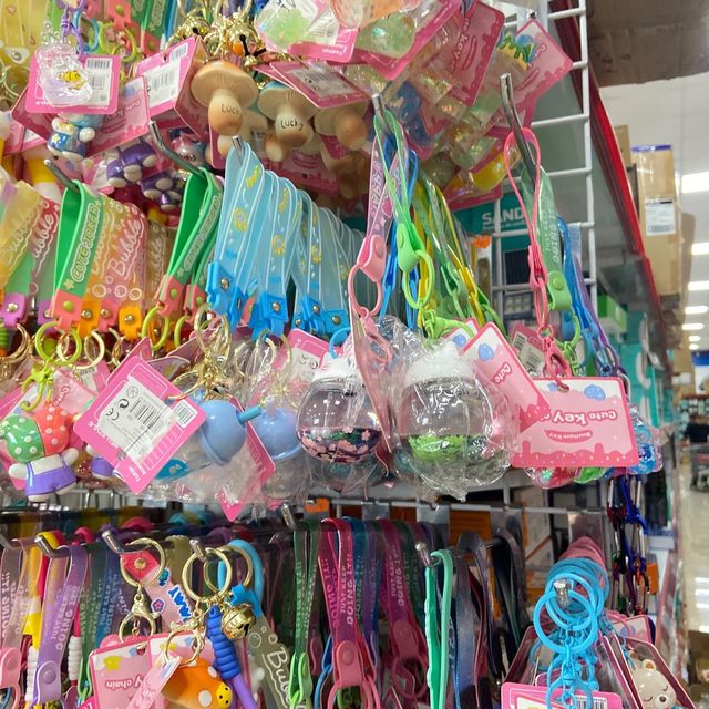 Llaveros Kawaii Panda y Botella con Agua