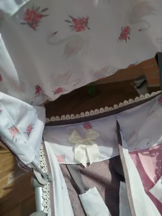 Carrito gemelar de juguete