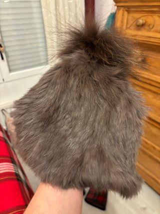 Gorro piel conejo pon pon elástico nuevo