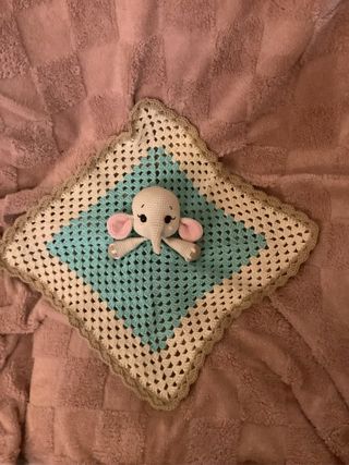 Conjunto Manta de Apego Amigurumi Elefantes