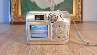 Nikon Coolpix 2200 - Cámara digital de 2 MP