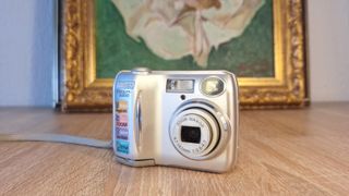 Nikon Coolpix 2200 - Cámara digital de 2 MP