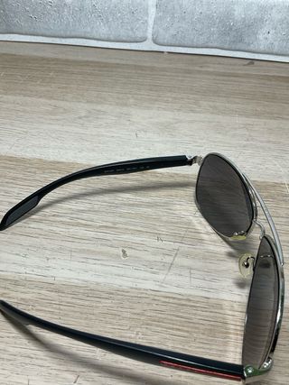 Gafas de sol Prada aviador