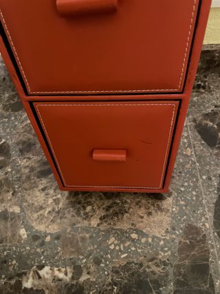 Cajonera alta naranja piel sintética