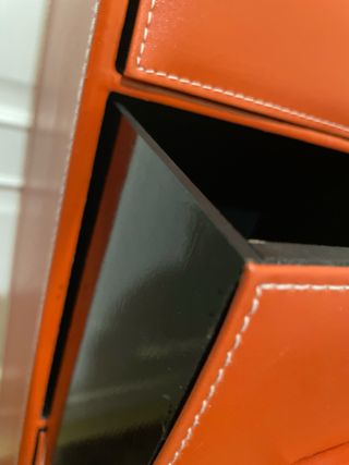 Cajonera alta naranja piel sintética