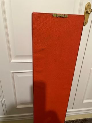 Cajonera alta naranja piel sintética