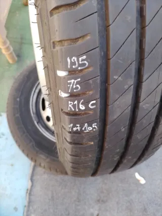 2Neumáticos y llantas Mercedes Sprinter