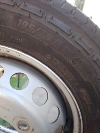 2Neumáticos y llantas Mercedes Sprinter