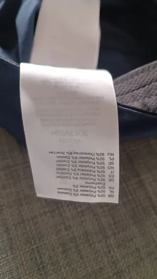 Cappellino Asics blu e bianco