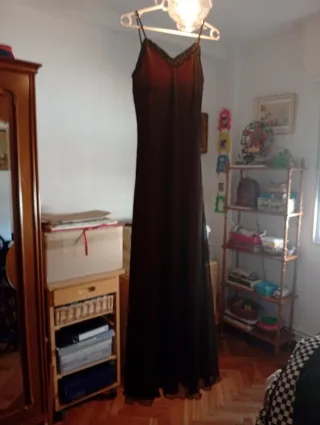 Vestido fiesta burdeos talla 40