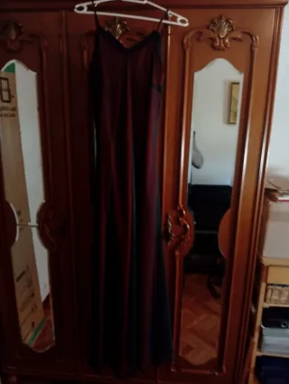 Vestido fiesta burdeos talla 40