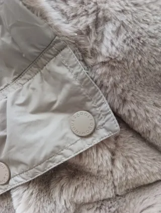 Abrigo Adolfo Domínguez impermeable y reversible