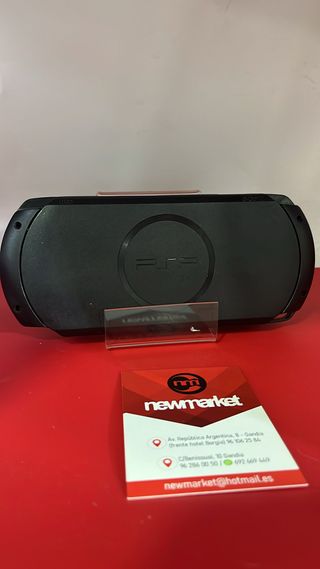 PSP Street Negra + Cargador