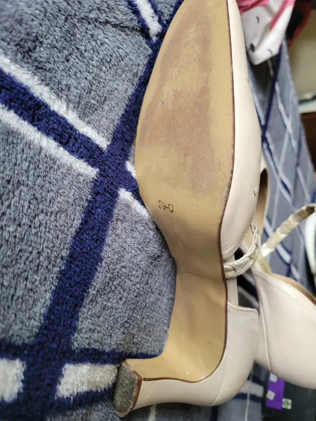 Zapatos Gina Lucci Tacón Beige Talla 38