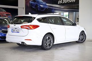 Ford Focus   2.0 Ecoblue 110kW STLine Auto SportBr