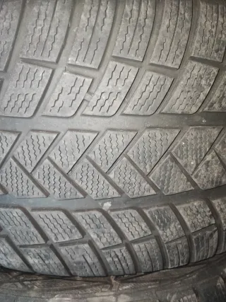 Neumáticos Vredestein Invierno x4 285/40 R22 110W