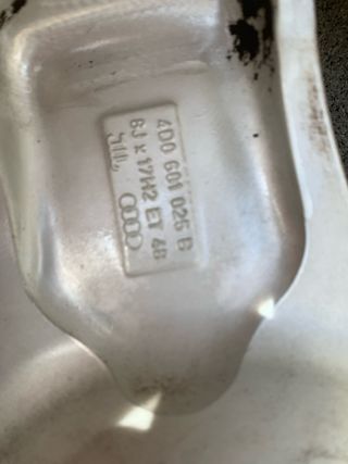 Juego de llantas 17” Audi A8(5x112 ET48)6D0601025B