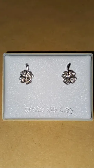 Pendientes Plata Ley Niña Trébol Circonitas