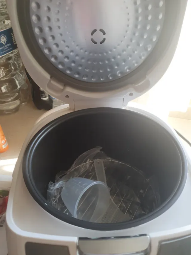 Olla programable Newcook