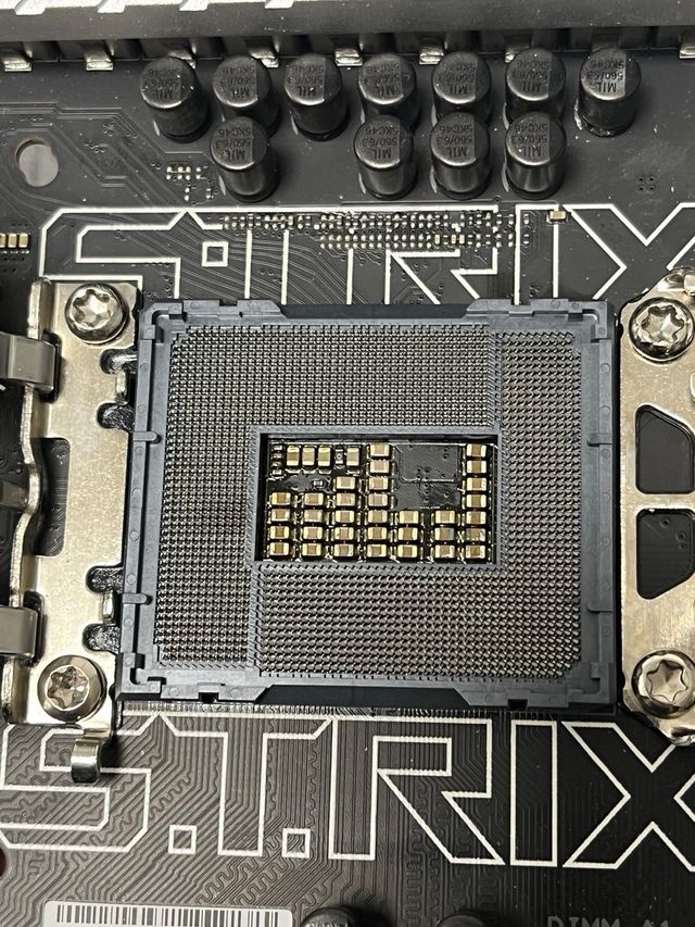 Placa Base ASUS ROG STRIX Z790-A GAMING WIFI