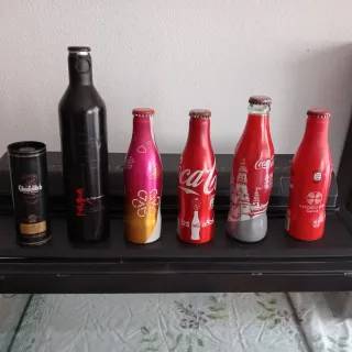 Set di bottiglie da collezione Coca-Cola e Cabreiroá