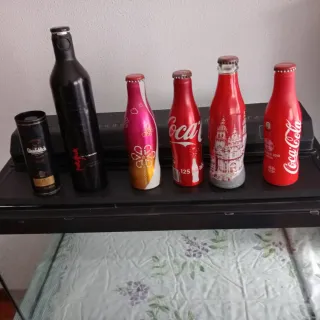Set di bottiglie da collezione Coca-Cola e Cabreiroá
