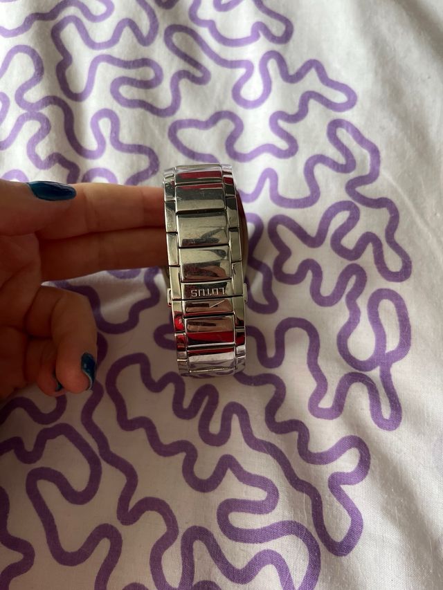 Reloj Lotus Azul y Plateado