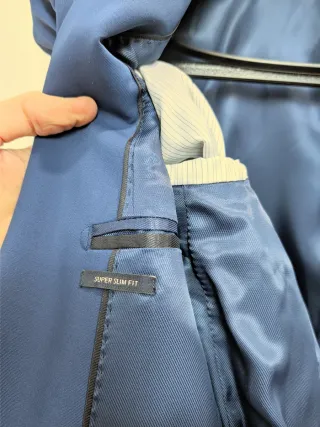 Americana azulón Mango 46 Super slim fit impecable