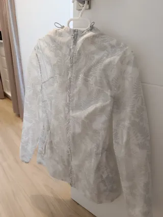 Chaqueta impermeable Decathlon Talla S