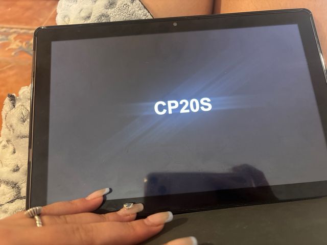 Tablet con funda negra