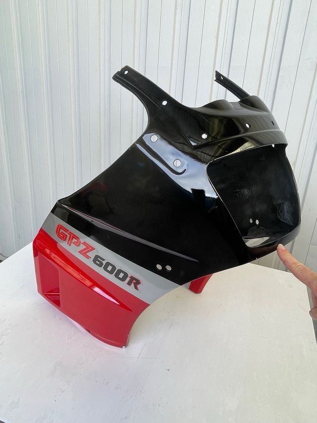 Carenado Kawasaki GPZ 600 R Nuevo