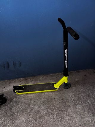 Monopatín freestyle son tres cada uno € 30