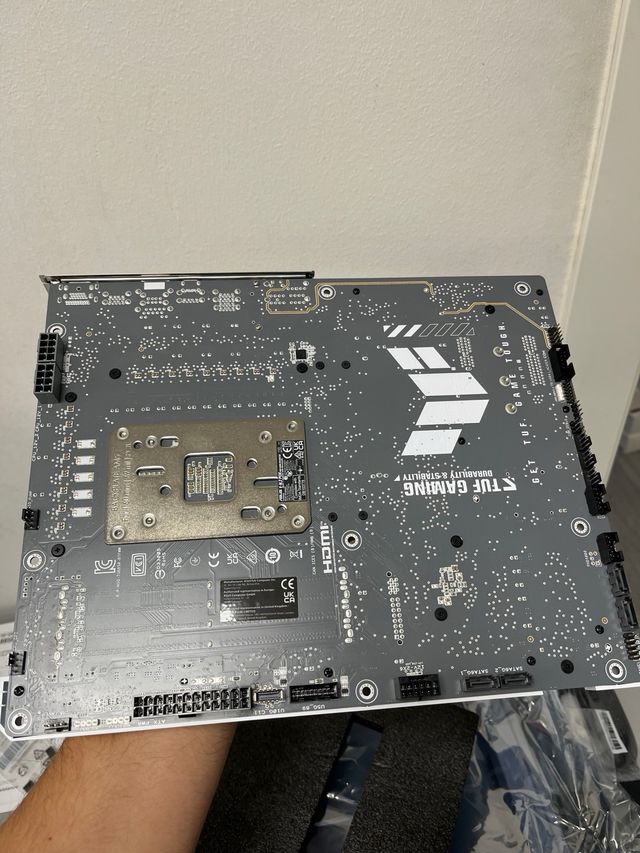 Placa Base ASUS TUF Gaming B850-BTF WiFi W