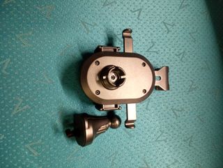 Supporto universale auto