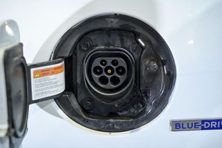 Hyundai IONIQ   1.6 GDI PHEV Klass DCT