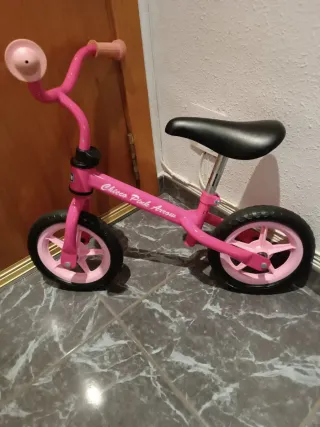 Bicicleta sin pedales Chicco Rosa
