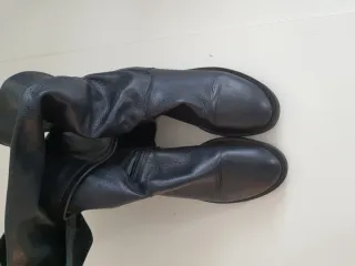 Stivali in pelle blu scuro  39