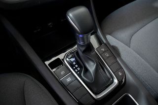 Hyundai IONIQ   1.6 GDI PHEV Klass DCT
