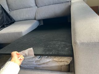 Sofá chaise longue gris 3 plazas + 2 puffs