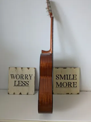 Guitarra Admira Keller