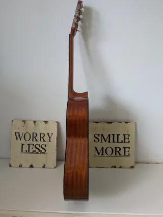 Guitarra Admira Keller