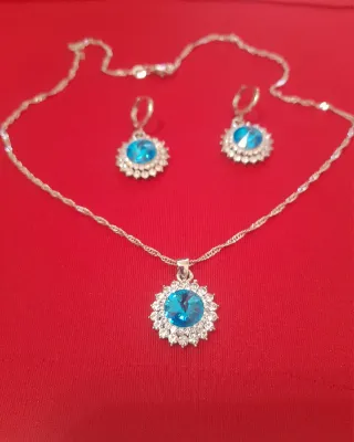 Precioso conjunto plata con Piedras Turquesa.