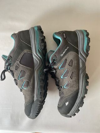 Zapatos de montaña mujer