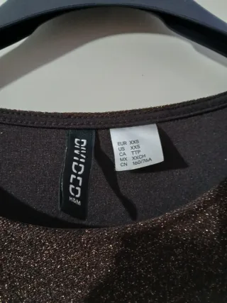 Vestido H&M marrón y vestido rojo